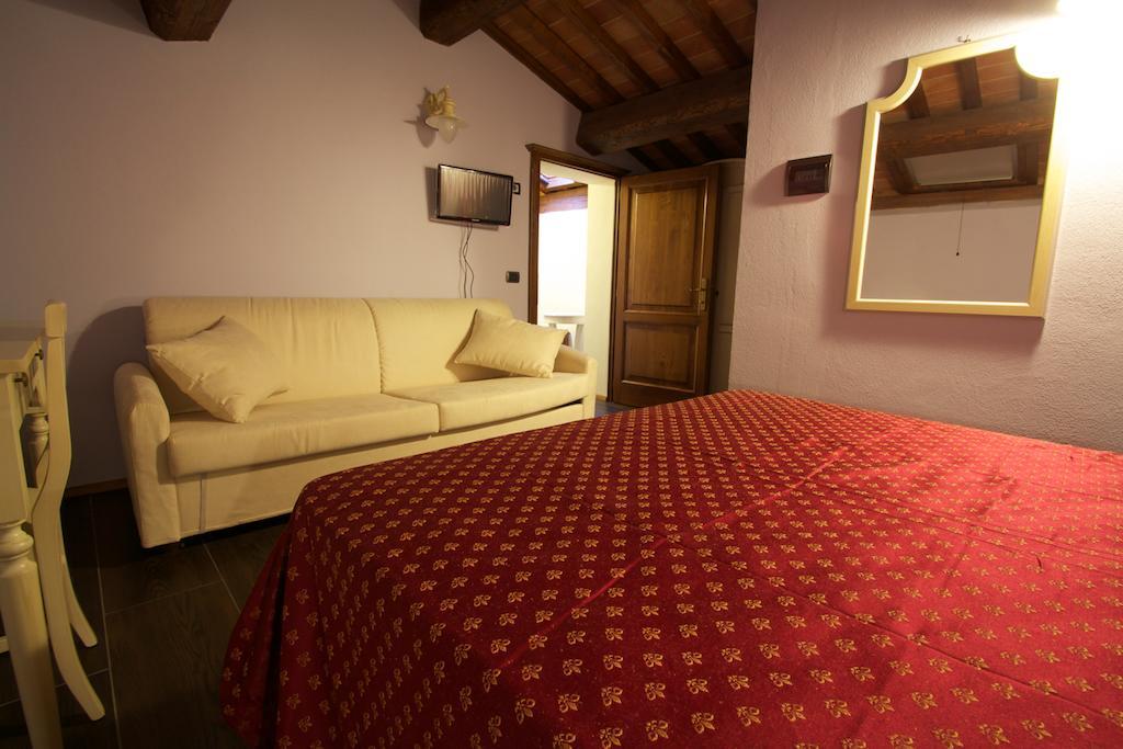 Relais La Leopolda Hotel Abbadia di Montepulciano Habitación foto